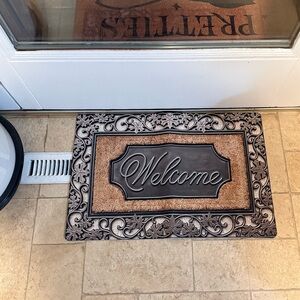 Anti Slip Elegant Welcome Doormat - Black and Brown